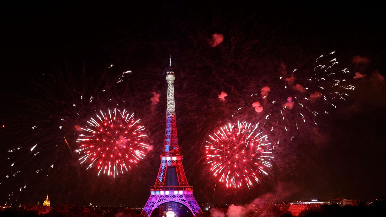 When Is the Best Time to Visit Paris?
