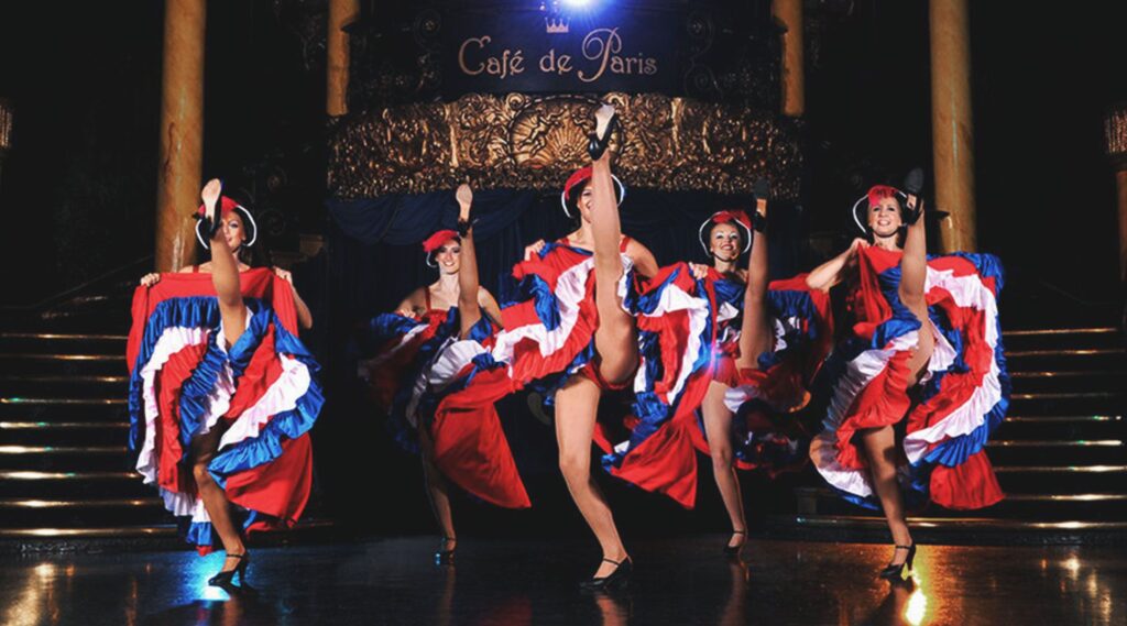 Paris Nightlife Guide – Rooftop Bars, Jazz Clubs & Cabarets Paris Nightlife Guide – Rooftop Bars, Jazz Clubs & Cabarets