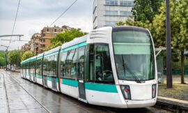 How to Get Around Paris – Metro, Buses, Bikes & Walking Routes